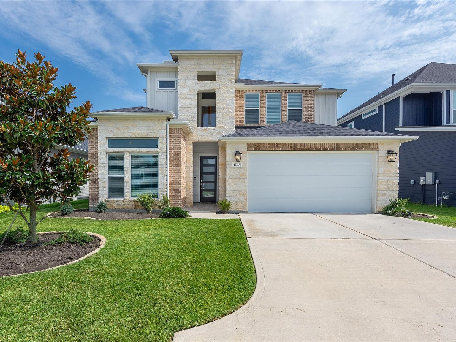 10736 S Lake Mist Ln Willis, TX 77318 - Thumbnail 5