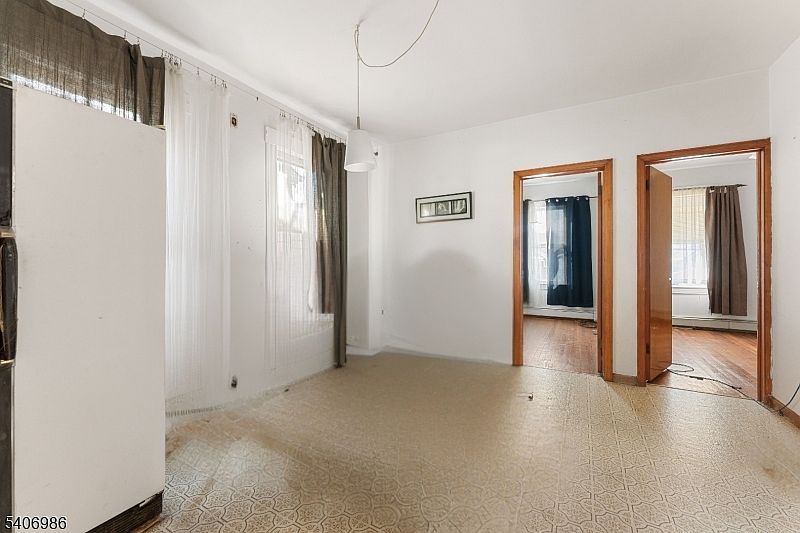 22 Arthur St Clifton, NJ 07011 - Thumbnail 5