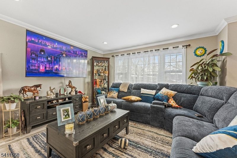 9 Chalen Ct Pompton Lakes, NJ 07442 - Thumbnail 5