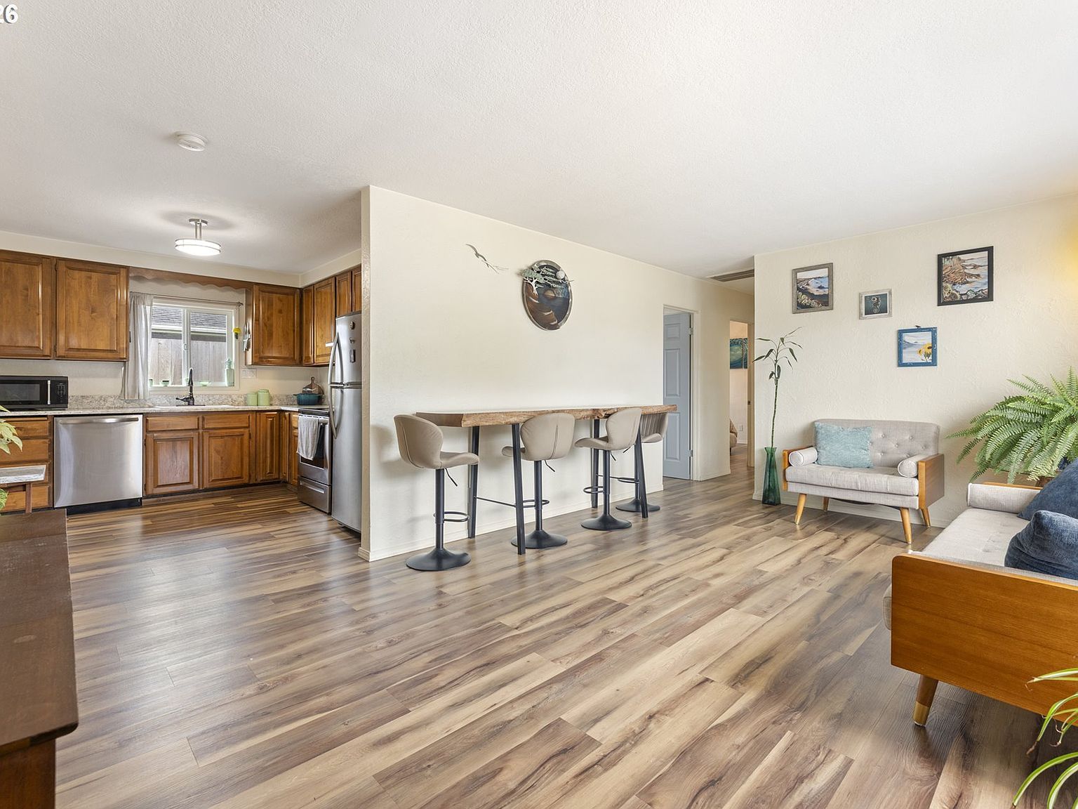 2185 N 8th St Coos Bay, OR 97420 - Thumbnail 5