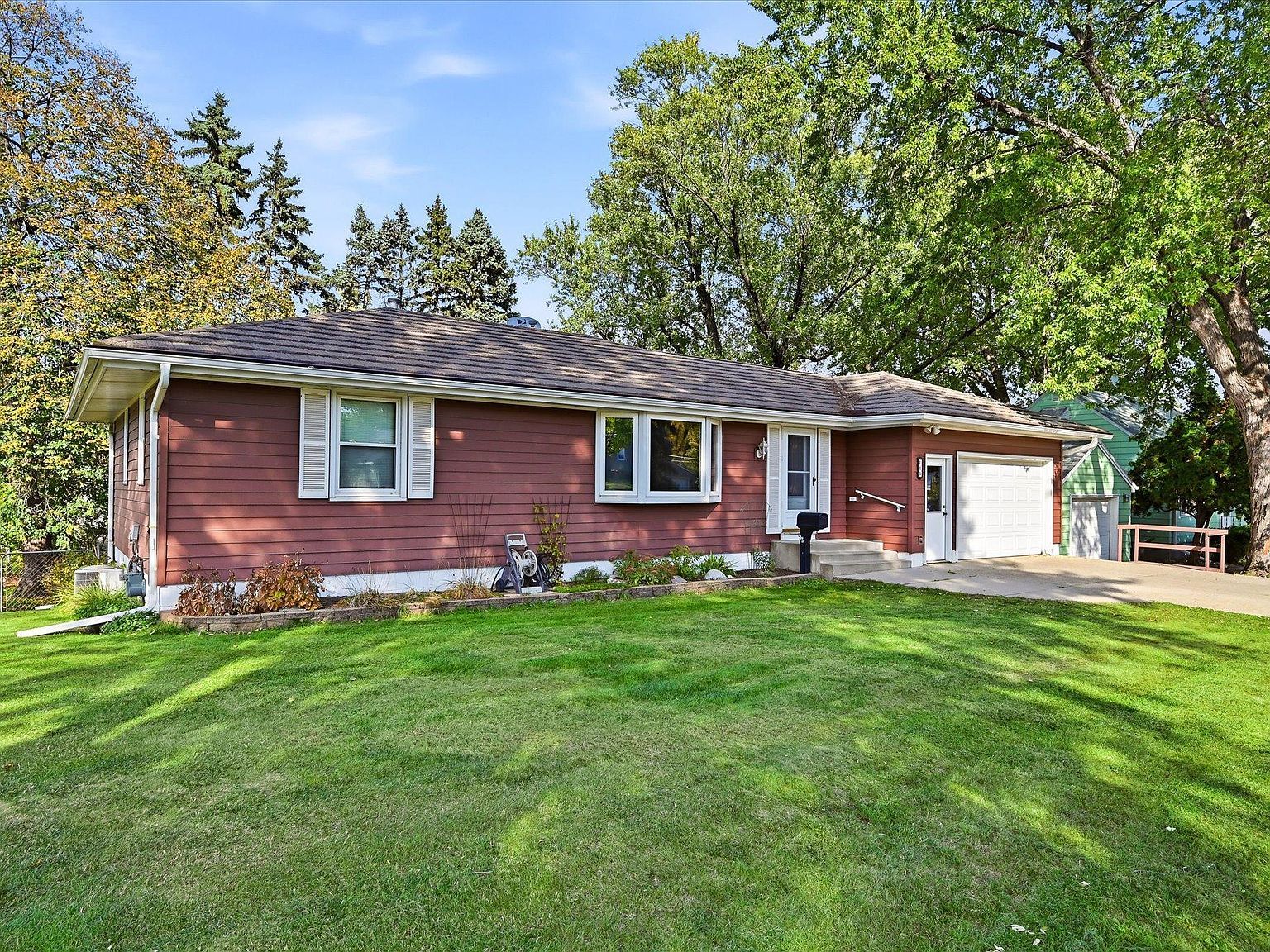 149 49th Ave NE Fridley, MN 55421 - Thumbnail 5