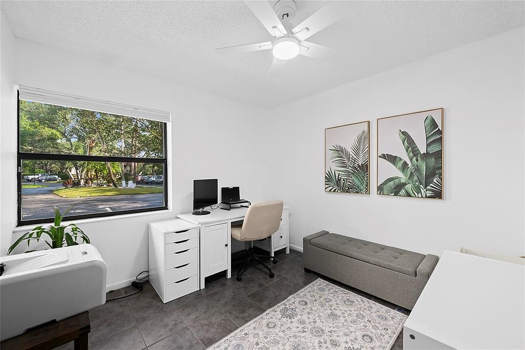2559 NW 42nd Ave #2559 Pompano Beach, FL 33066 - Thumbnail 5