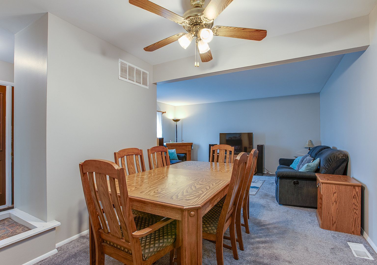 7315 Winthrop Way UNIT 6 Downers Grove, IL 60516 - Thumbnail 5