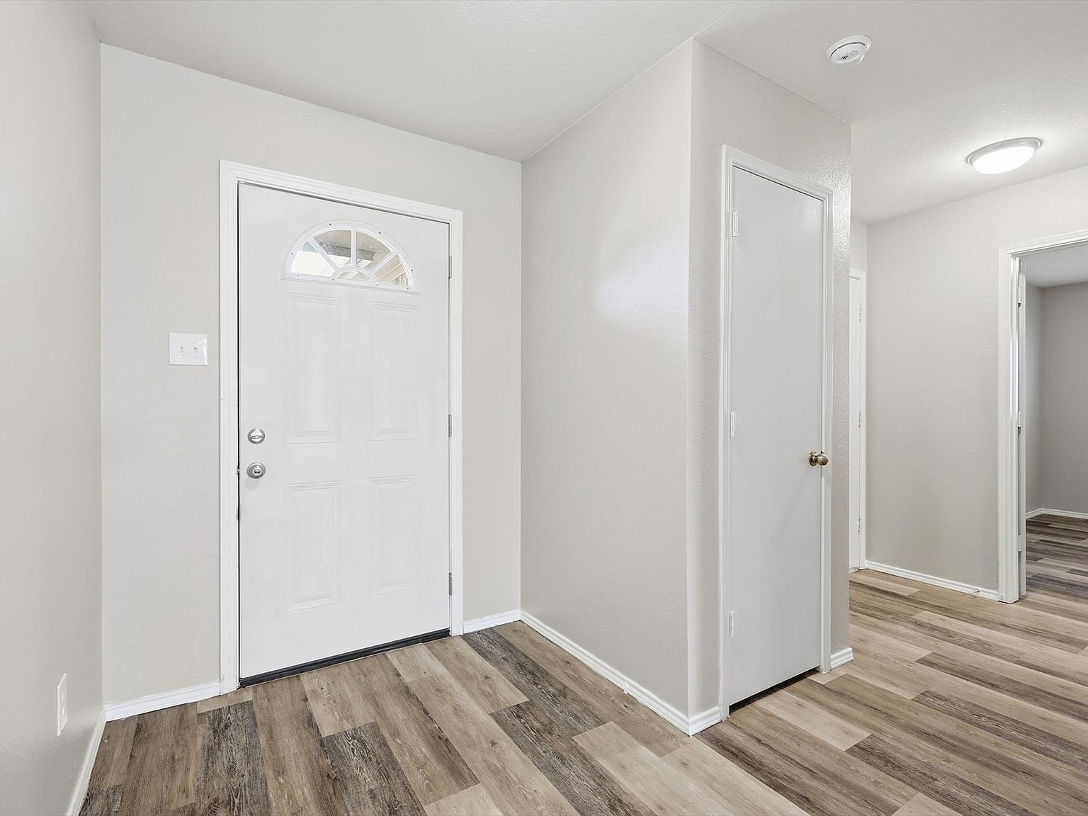 2112 Valley Forge Trl Fort Worth, TX 76177 - Thumbnail 5