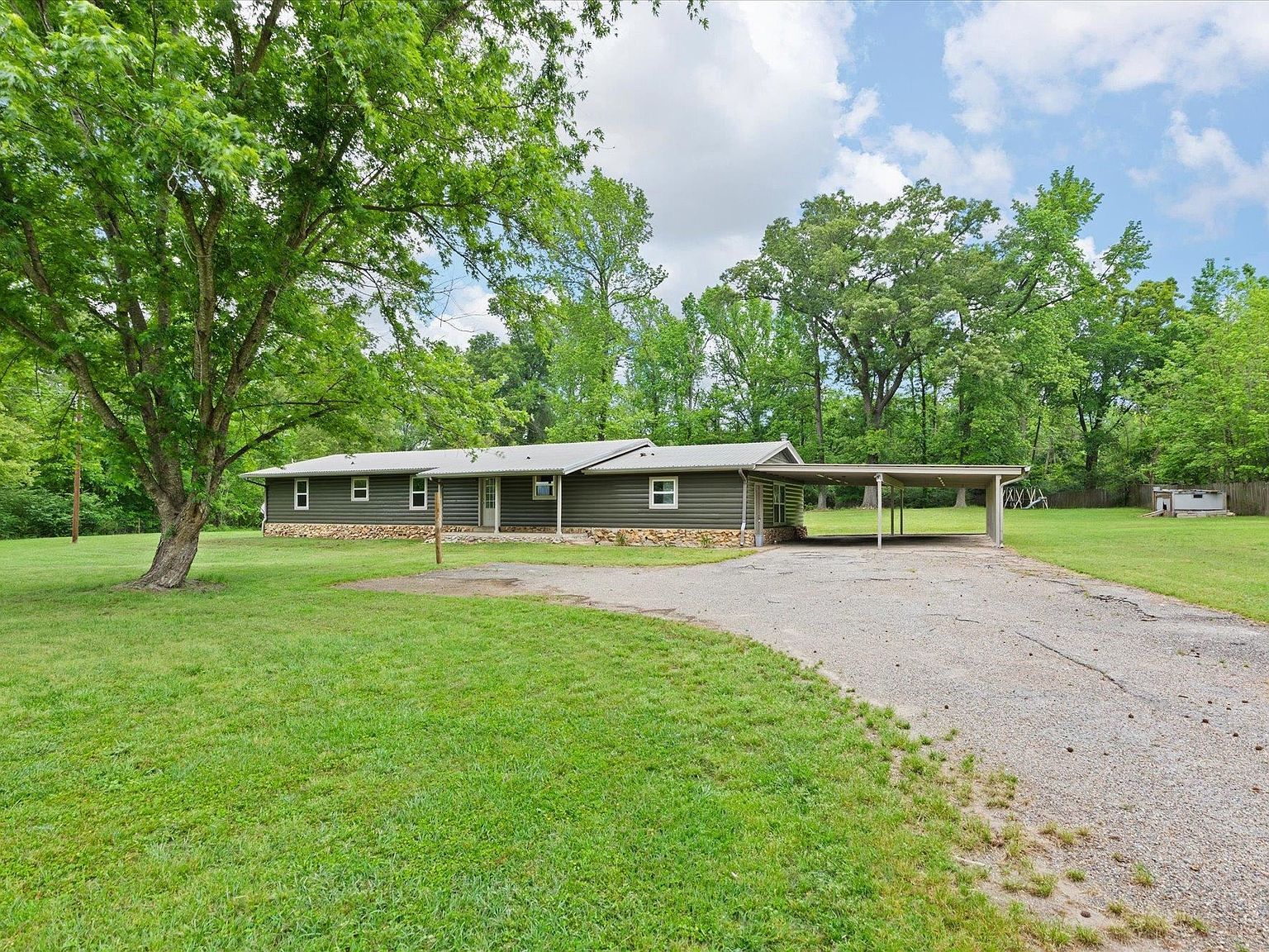 7056 Arrowwood Rd Gilmer, TX 75644 - Thumbnail 5