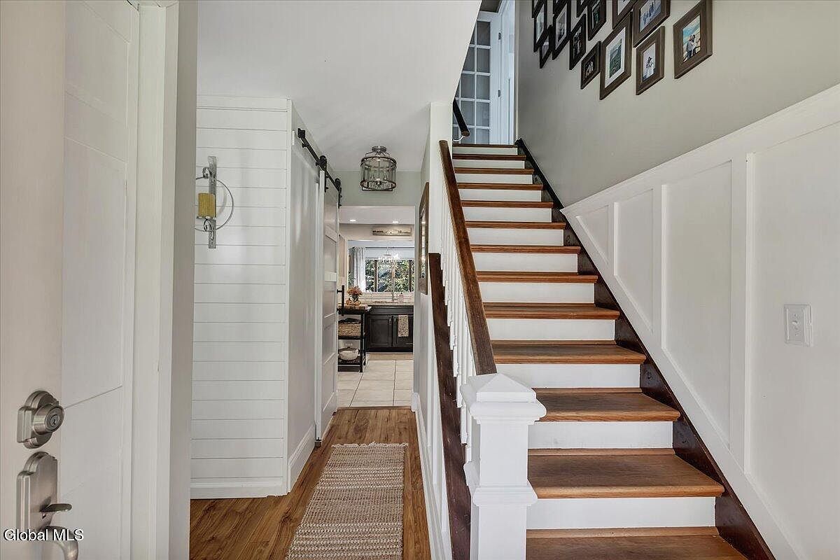 3 Sweetbriar Ln Queensbury, NY 12804 - Thumbnail 5