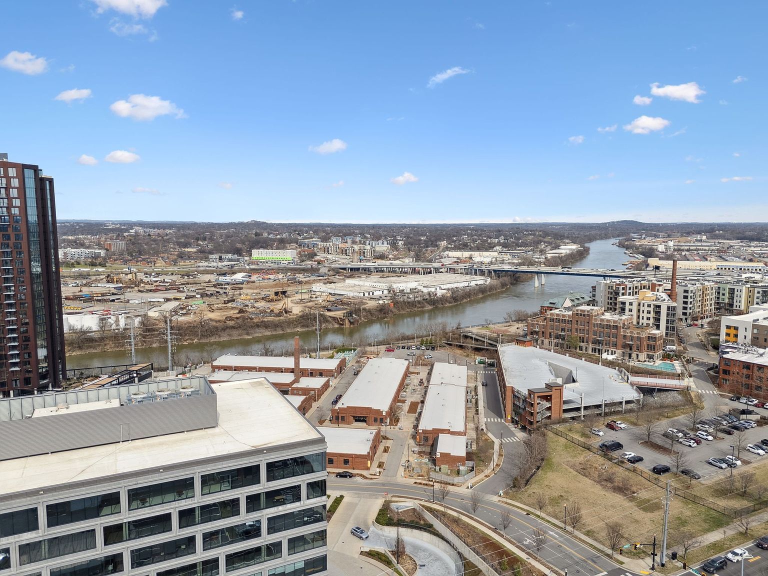 20 Rutledge St APT 107 Nashville, TN 37210 - Thumbnail 5