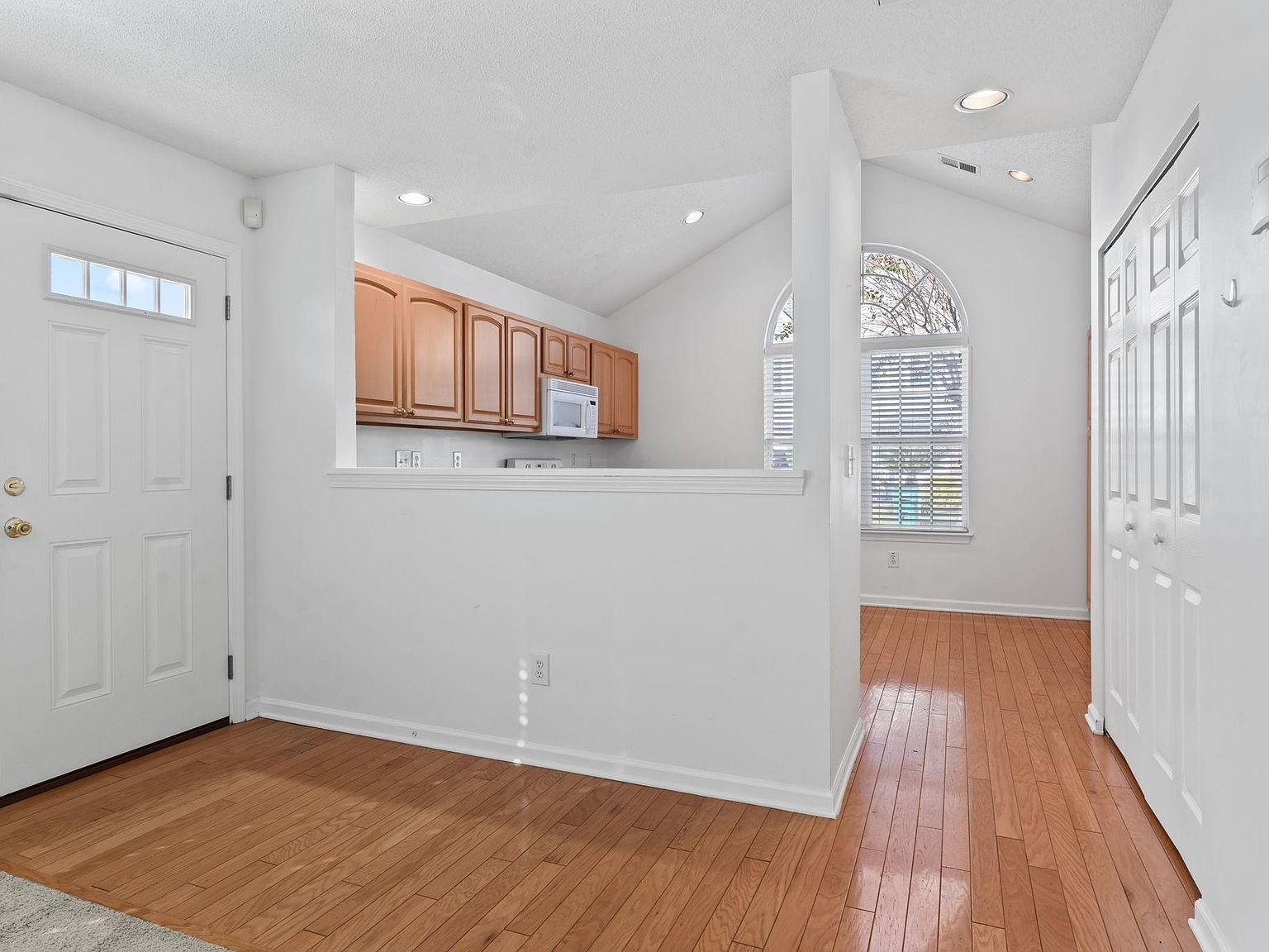 195 Pembroke Ln #195 Pawleys Island, SC 29585 - Thumbnail 5