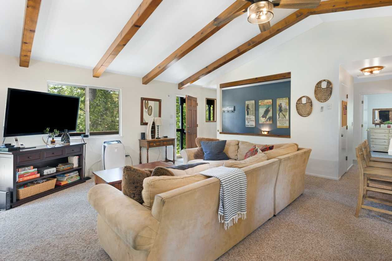 320 Snowflake Drive, Arnold, CA, USA, 95223 - Thumbnail 5