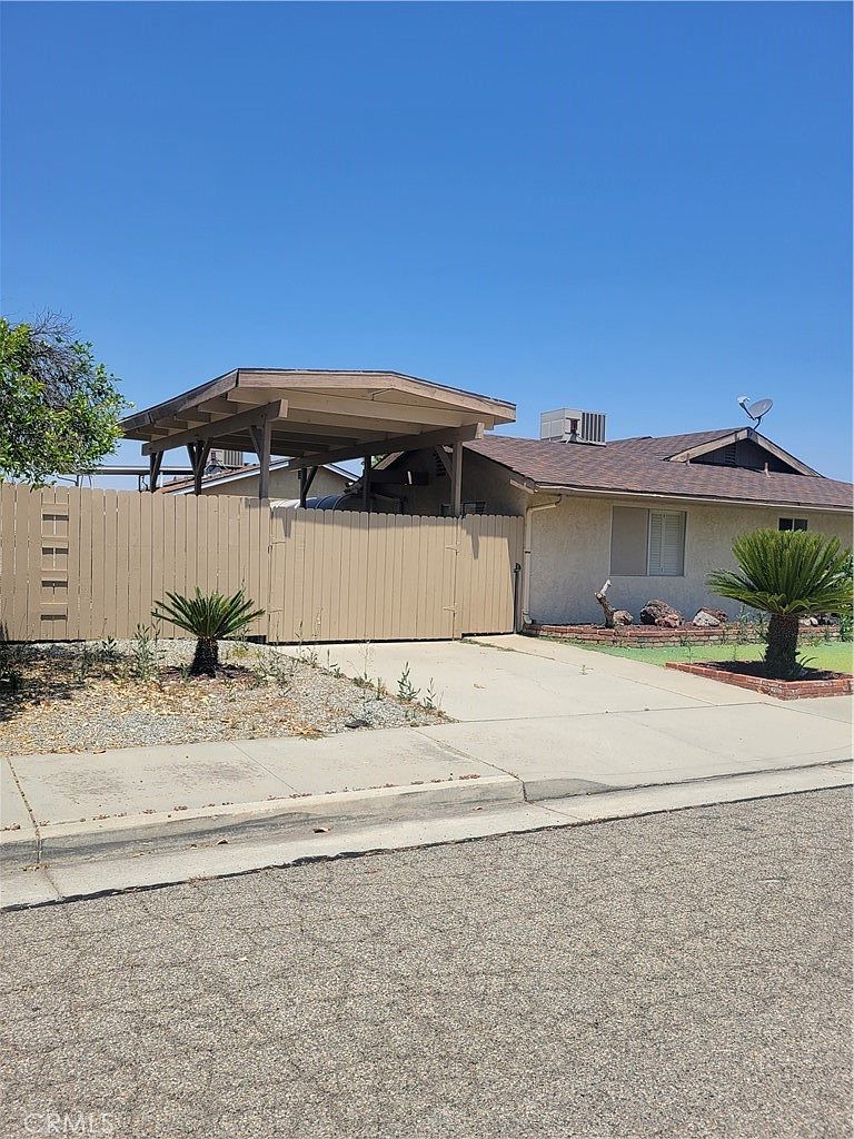 977 Willow Dr Hemet, CA 92543 - Thumbnail 5
