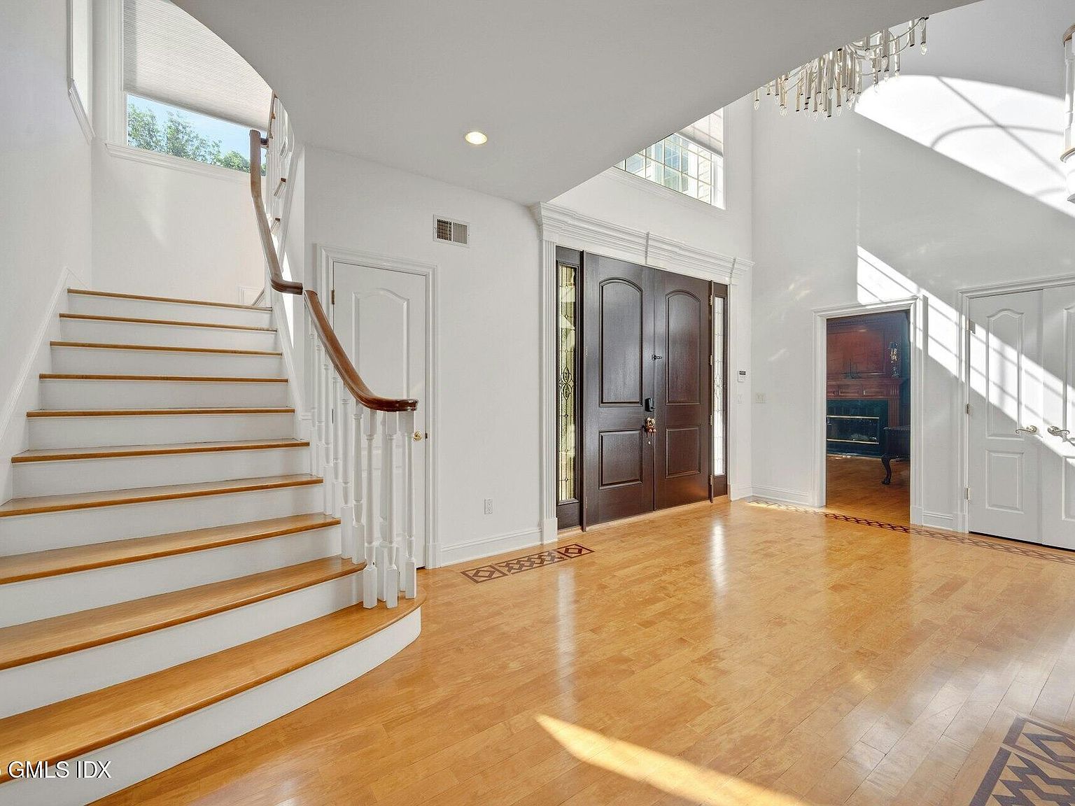 39 Running Brook Ln New Canaan, CT 06840 - Thumbnail 5