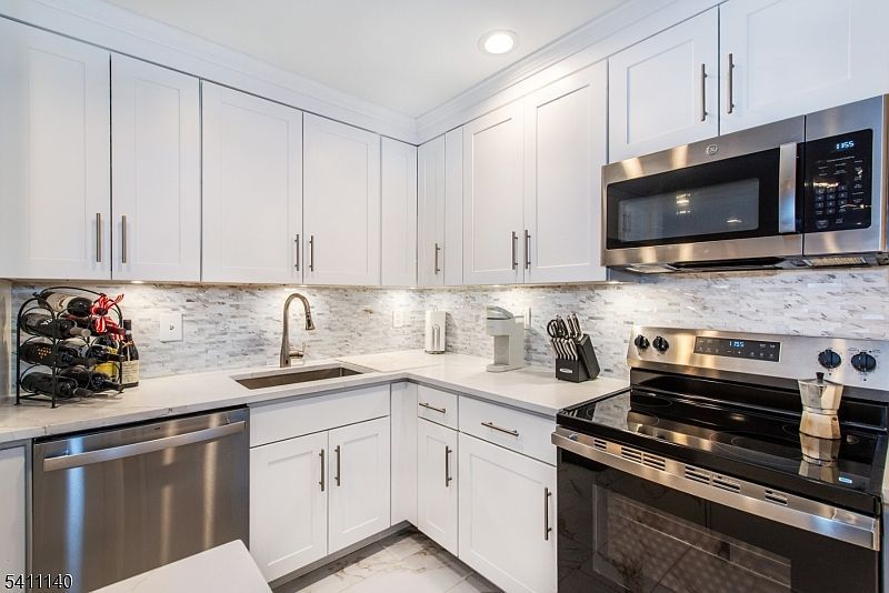 46 Watsessing Ave Belleville, NJ 07109 - Thumbnail 5