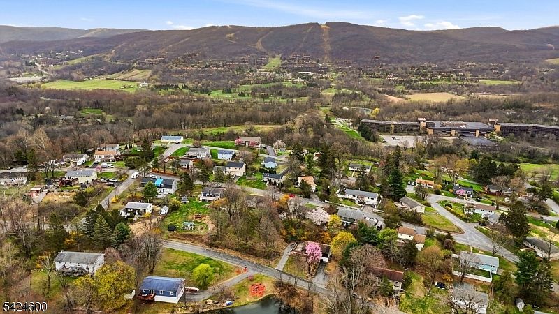 7 Jackson Ave Vernon, NJ 07462 - Thumbnail 5