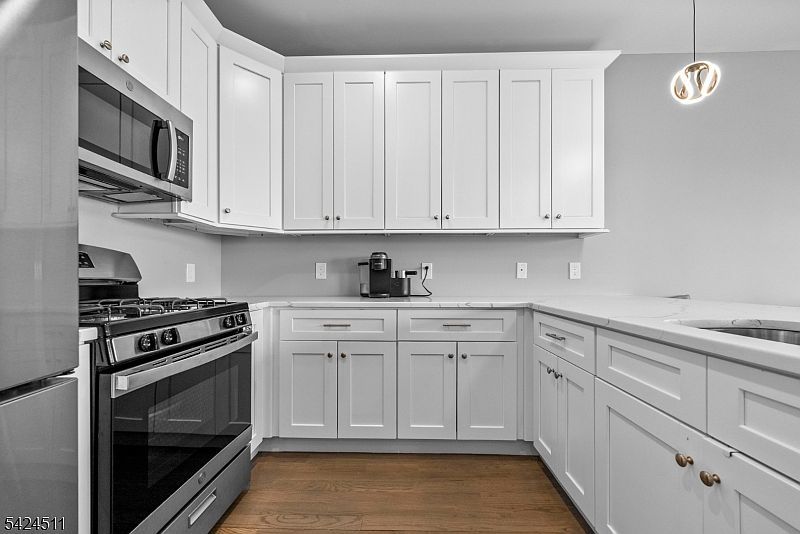 64 Halina Ln Butler, NJ 07405 - Thumbnail 5