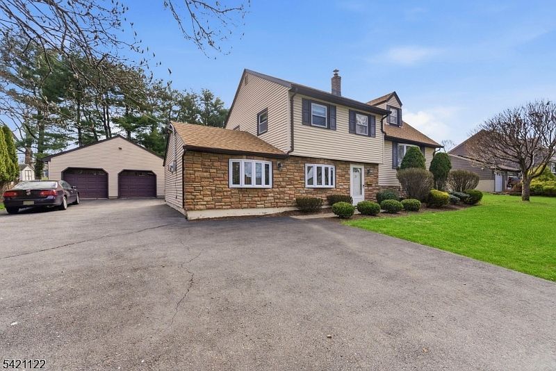 37 Farmingdale Rd Wayne, NJ 07470 - Thumbnail 5