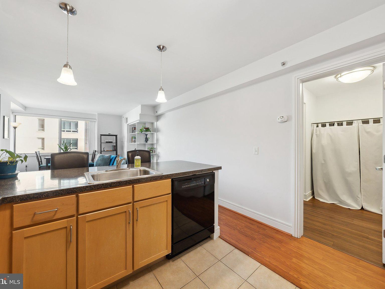 800 4th St SW APT S312 Washington, DC 20024 - Thumbnail 5