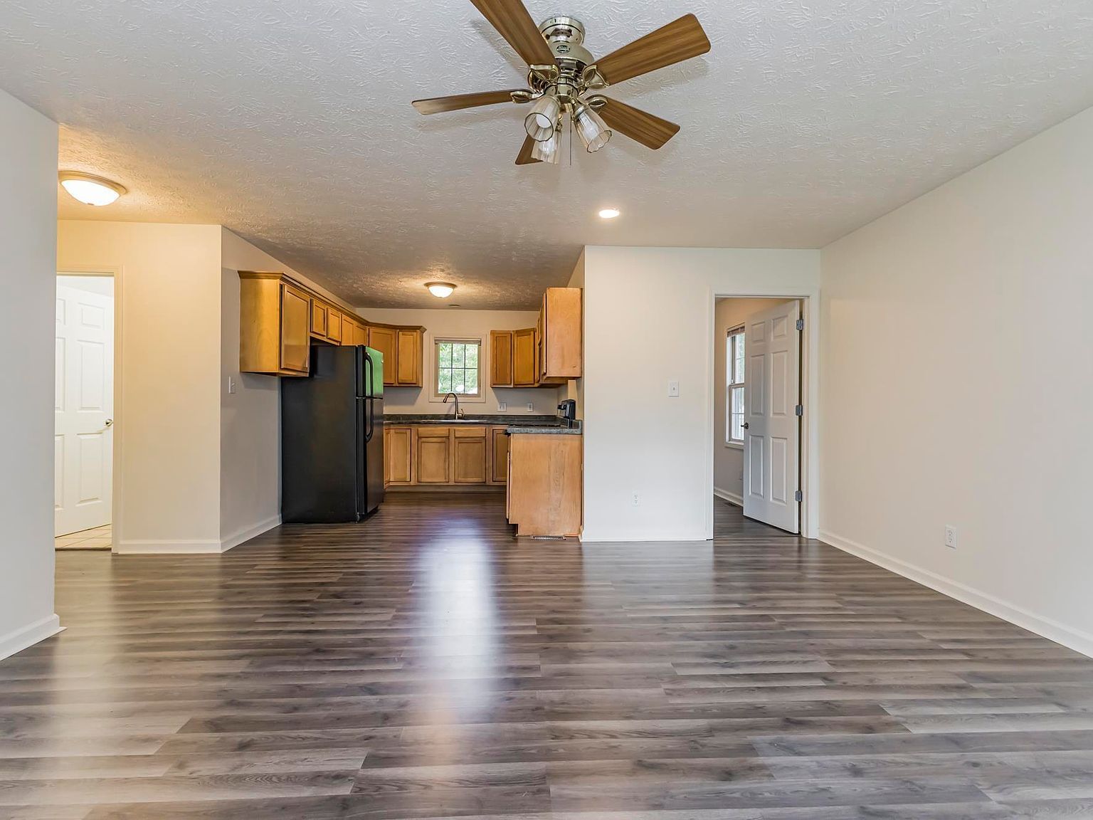 1436 W 14th St Muncie, IN 47302 - Thumbnail 5