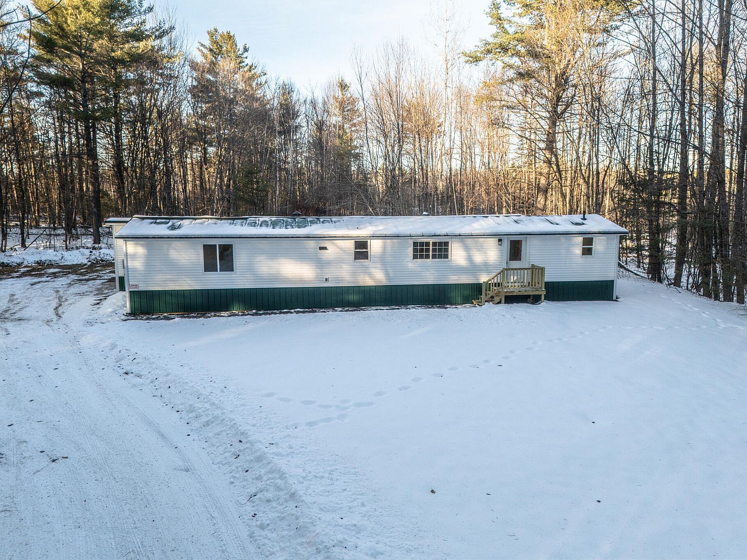 22 Hardwood Ln Fairfield, ME 04937 - Thumbnail 5