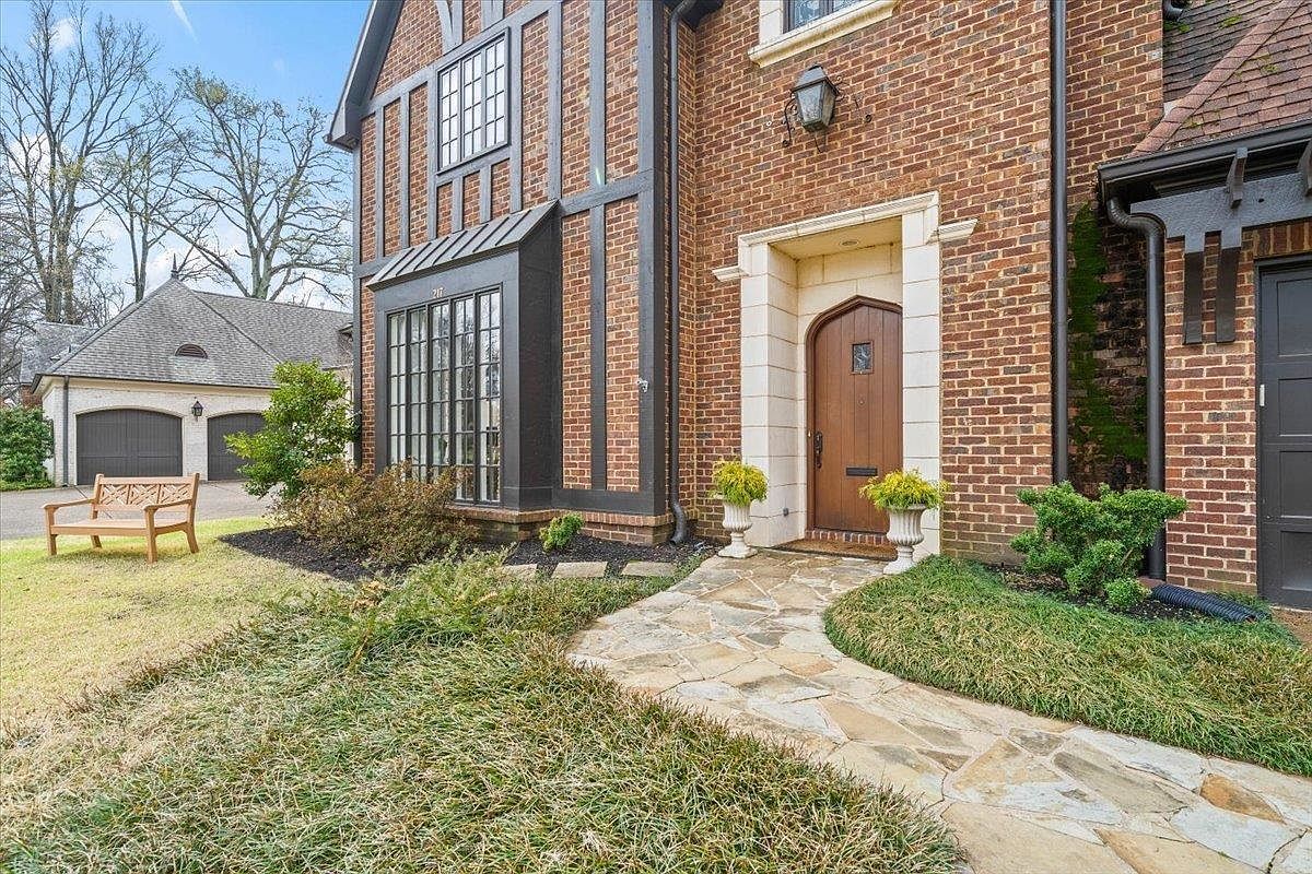 217 W Goodwyn St Memphis, TN 38111 - Thumbnail 5