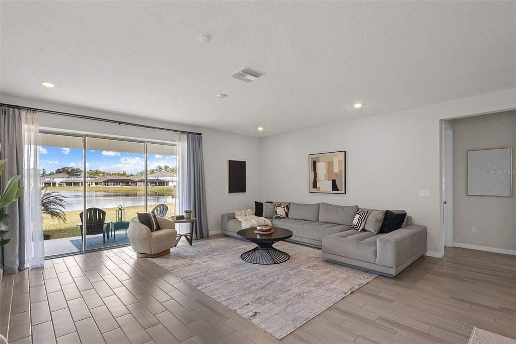 33555 Mainstay Ln Wesley Chapel, FL 33543 - Thumbnail 5