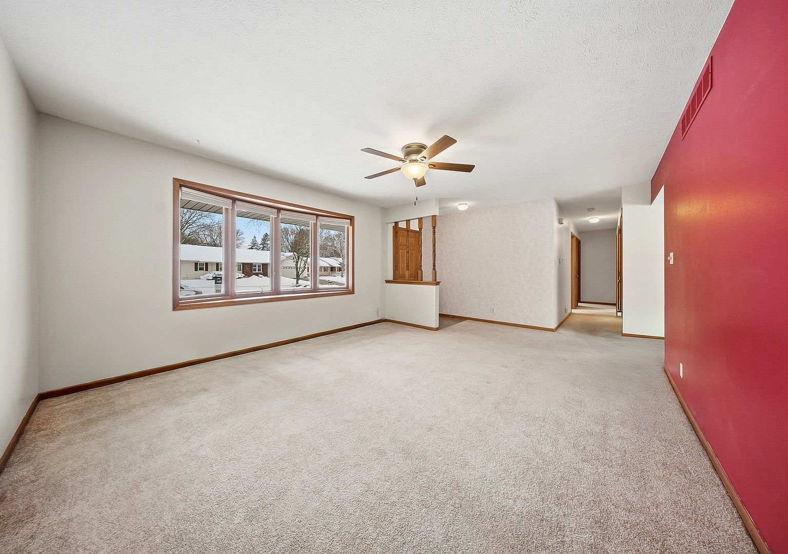 2010 Cimarron Dr Freeport, IL 61032 - Thumbnail 5