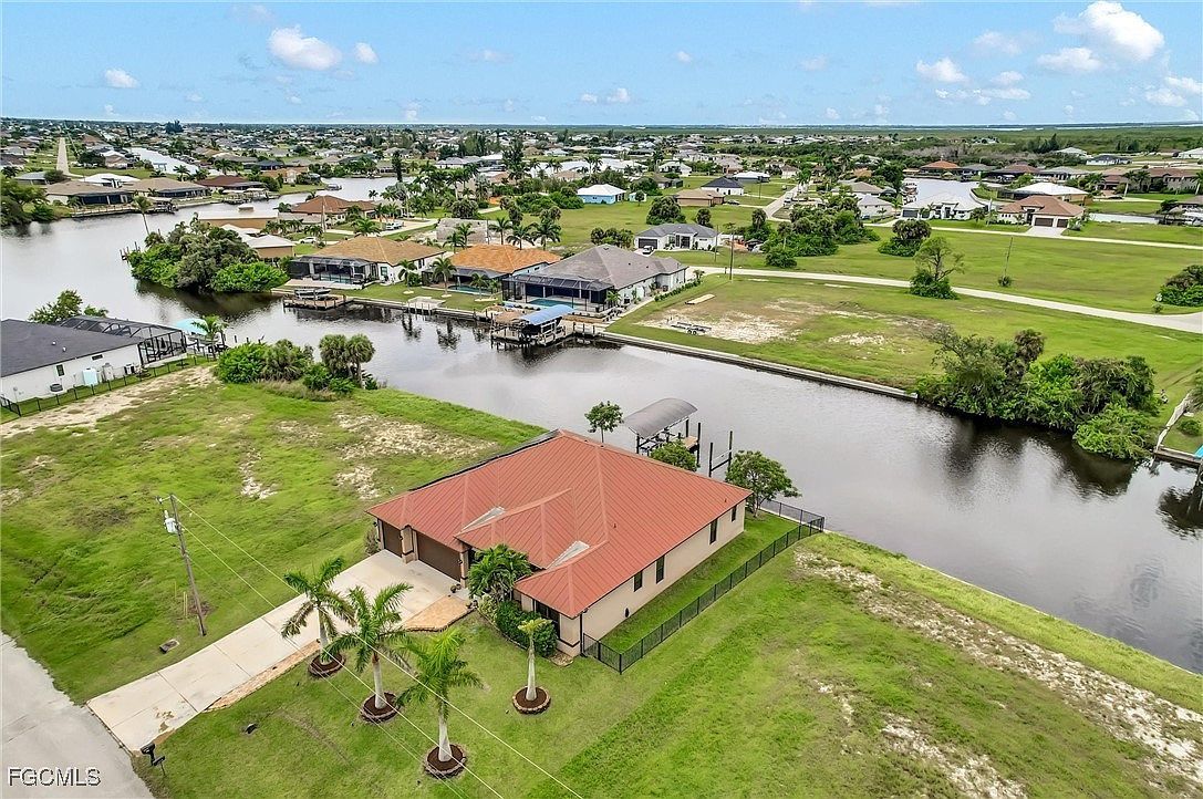 2218 NW 37th Pl Cape Coral, FL 33993 - Thumbnail 5