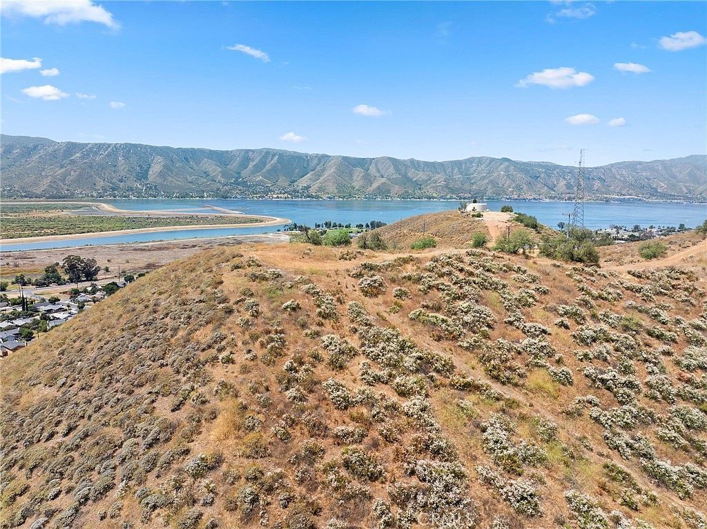 1 Summit Dr #170 Lake Elsinore, CA 92530 - Thumbnail 5