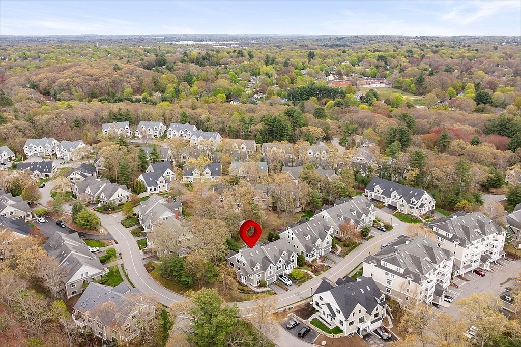 127 Johnson Woods Dr Reading, MA 01867 - Thumbnail 5