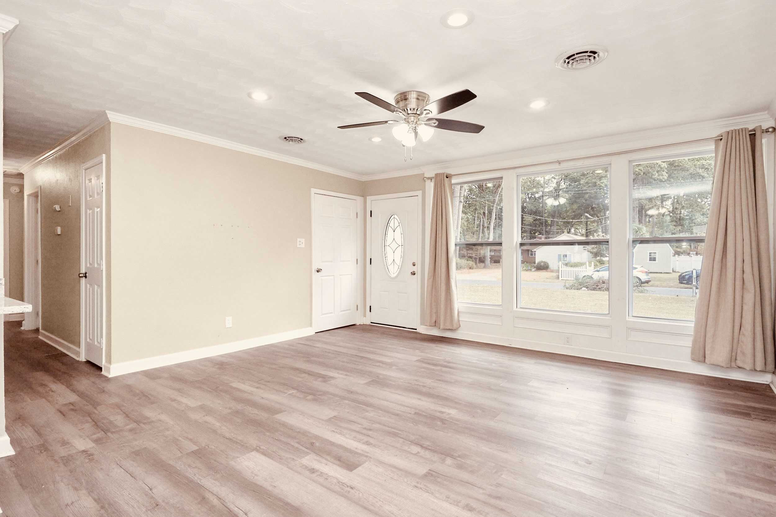 105 Commonwealth Avenue, Chesapeake, VA, USA, 23325 - Thumbnail 5