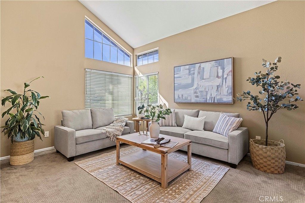 27604 Firebrand Dr Castaic, CA 91384 - Thumbnail 5