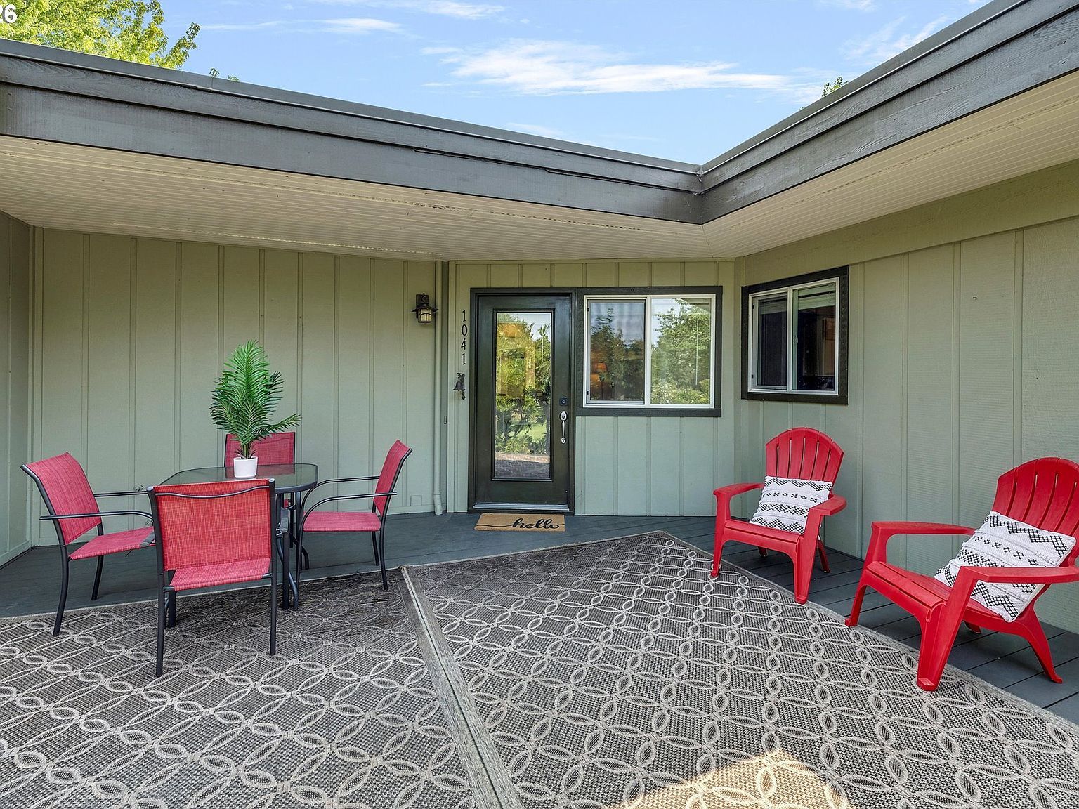 1041 Cannon Dr Hood River, OR 97031 - Thumbnail 5