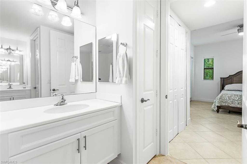 27000 Adriana Cir #101, Bonita Springs, FL 34135, USA - Thumbnail 5