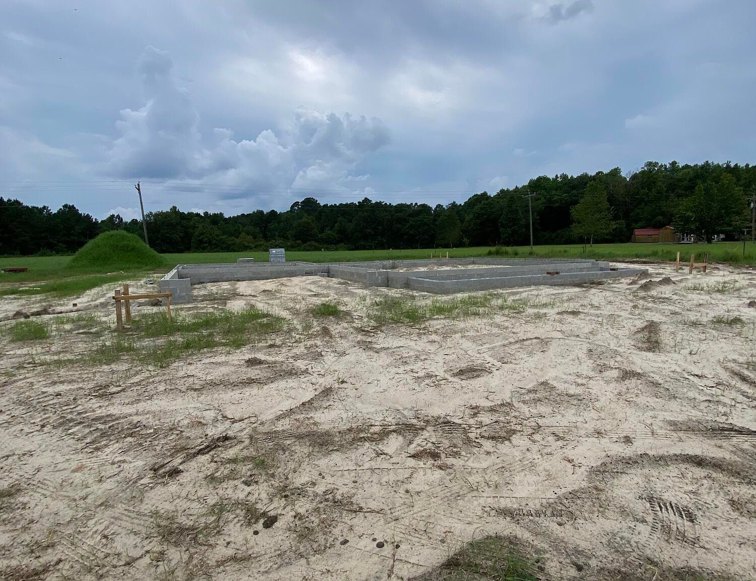 280 Morrison Bridge Rd Vass, NC 28394  | Single Family