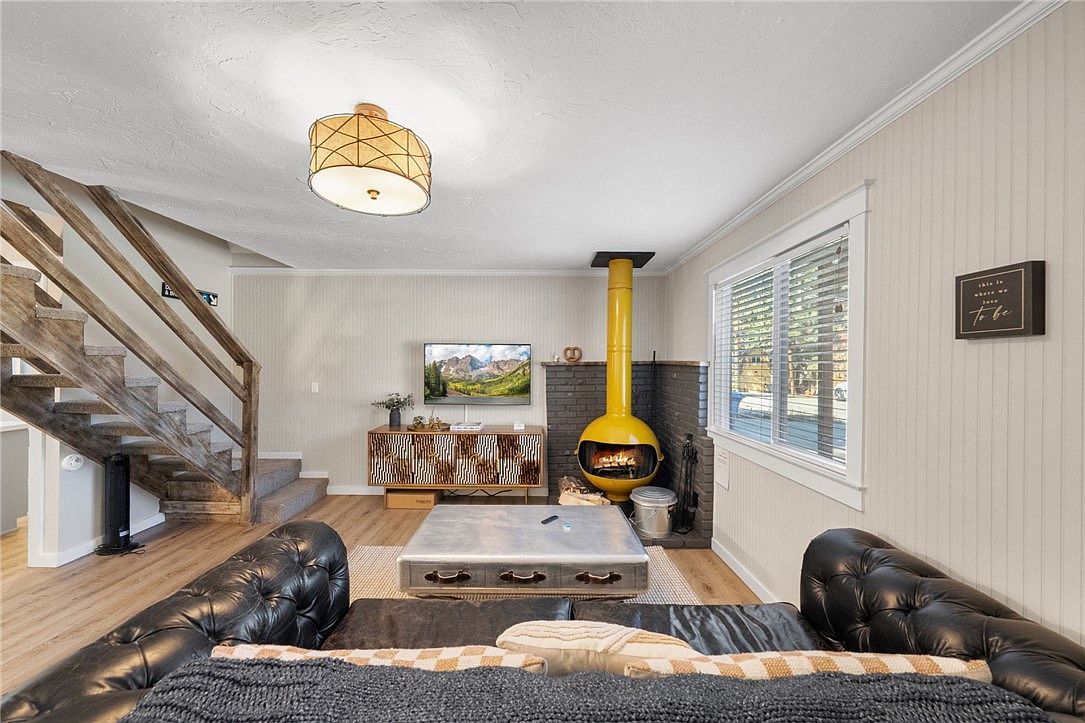 42539 Falcon Ave Big Bear Lake, CA 92315 - Thumbnail 5