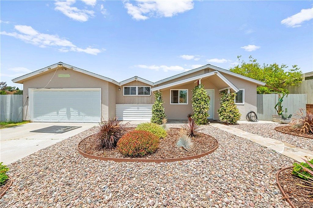 4054 Lewis St Oceanside, CA 92056 - Thumbnail 5