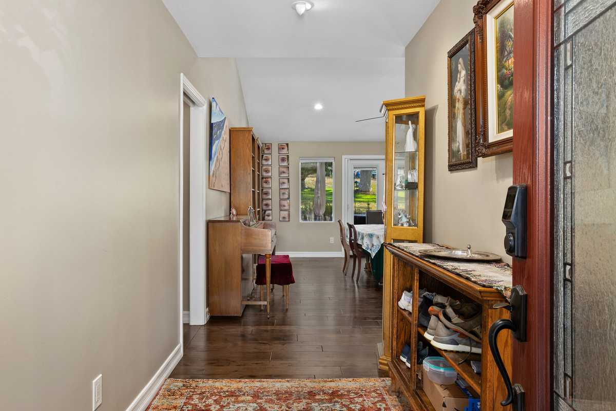 1239 San Julian Pl, San Marcos, CA, USA, 92078 - Thumbnail 5