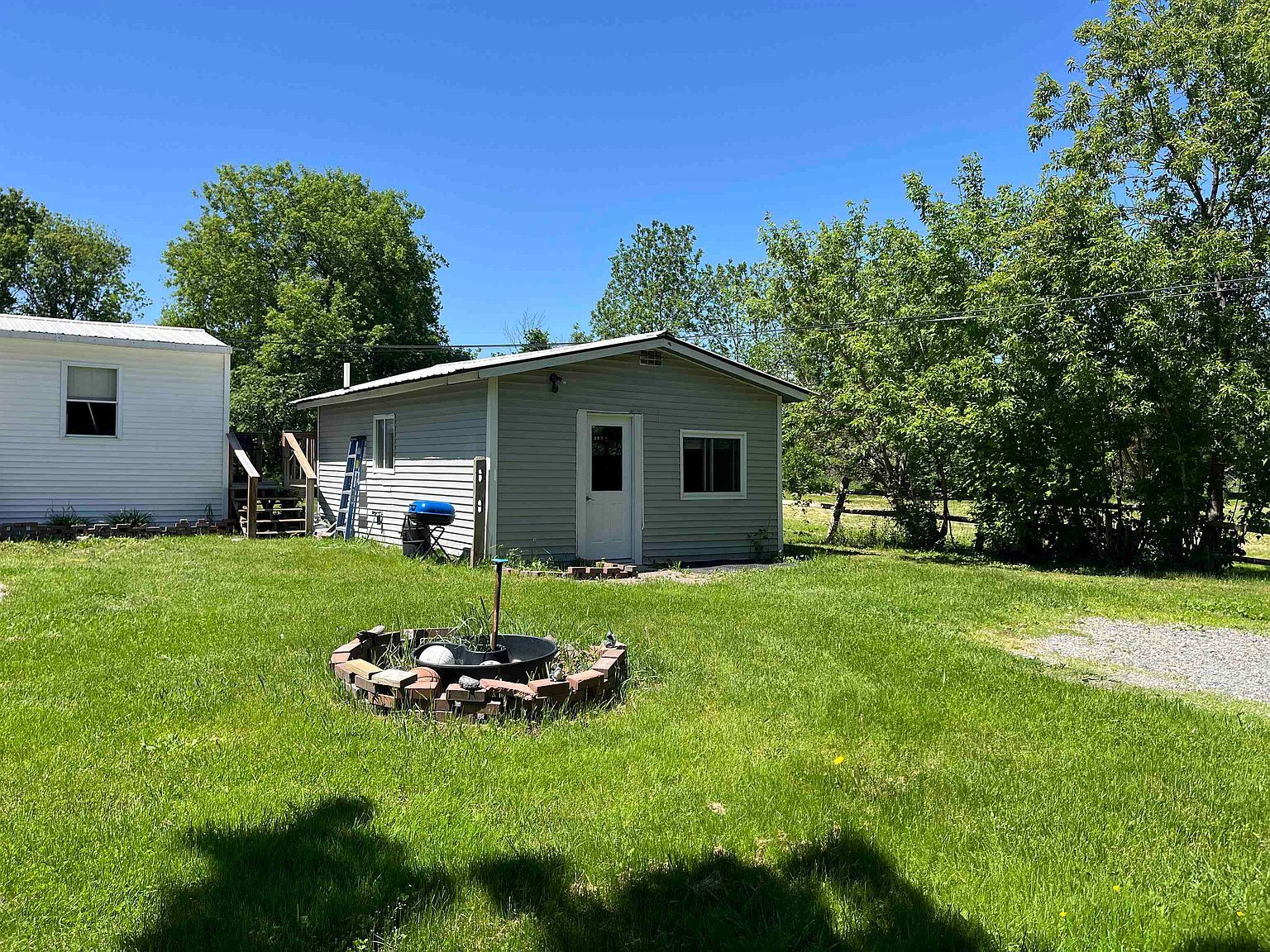 24 Pearl Avenue Ext Saint Albans, VT 05478 - Thumbnail 5