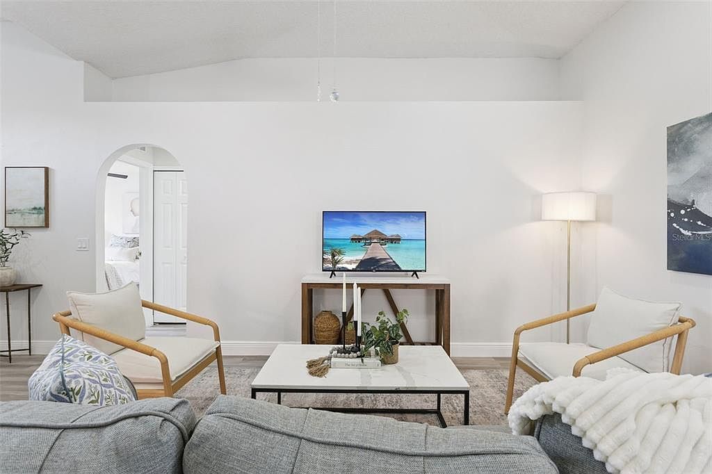 453 Dominish Estates Dr Apopka, FL 32712 - Thumbnail 5