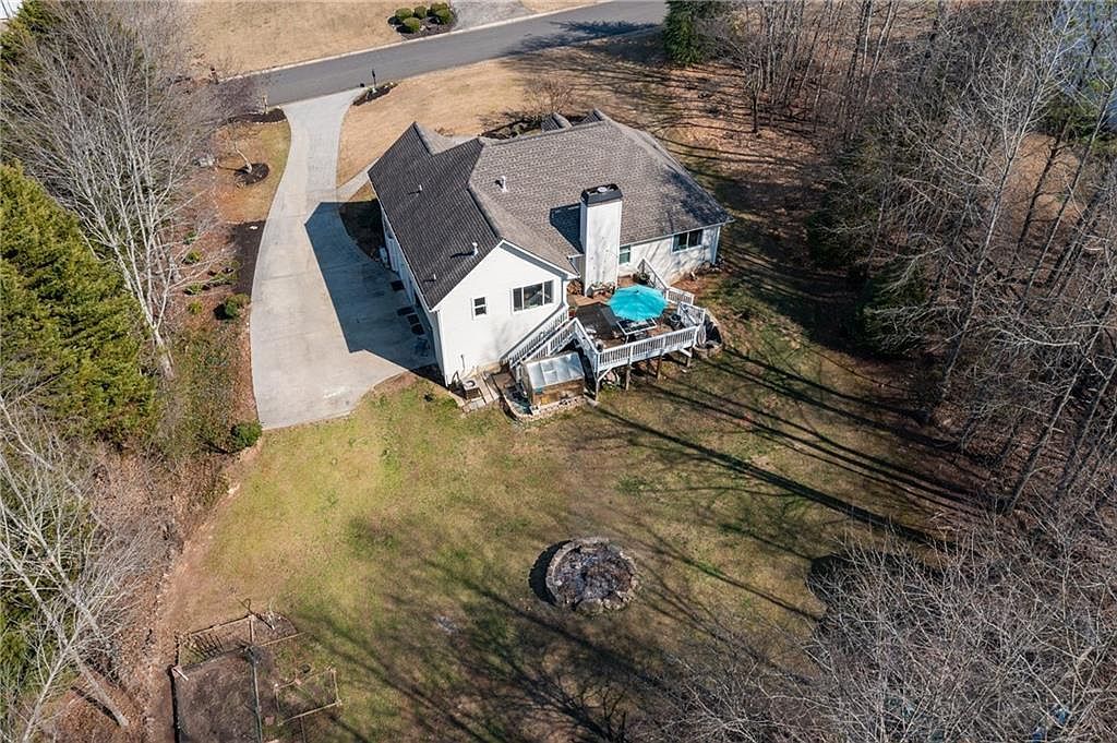 6935 Autumn Hills Dr Cumming, GA 30028 - Thumbnail 5