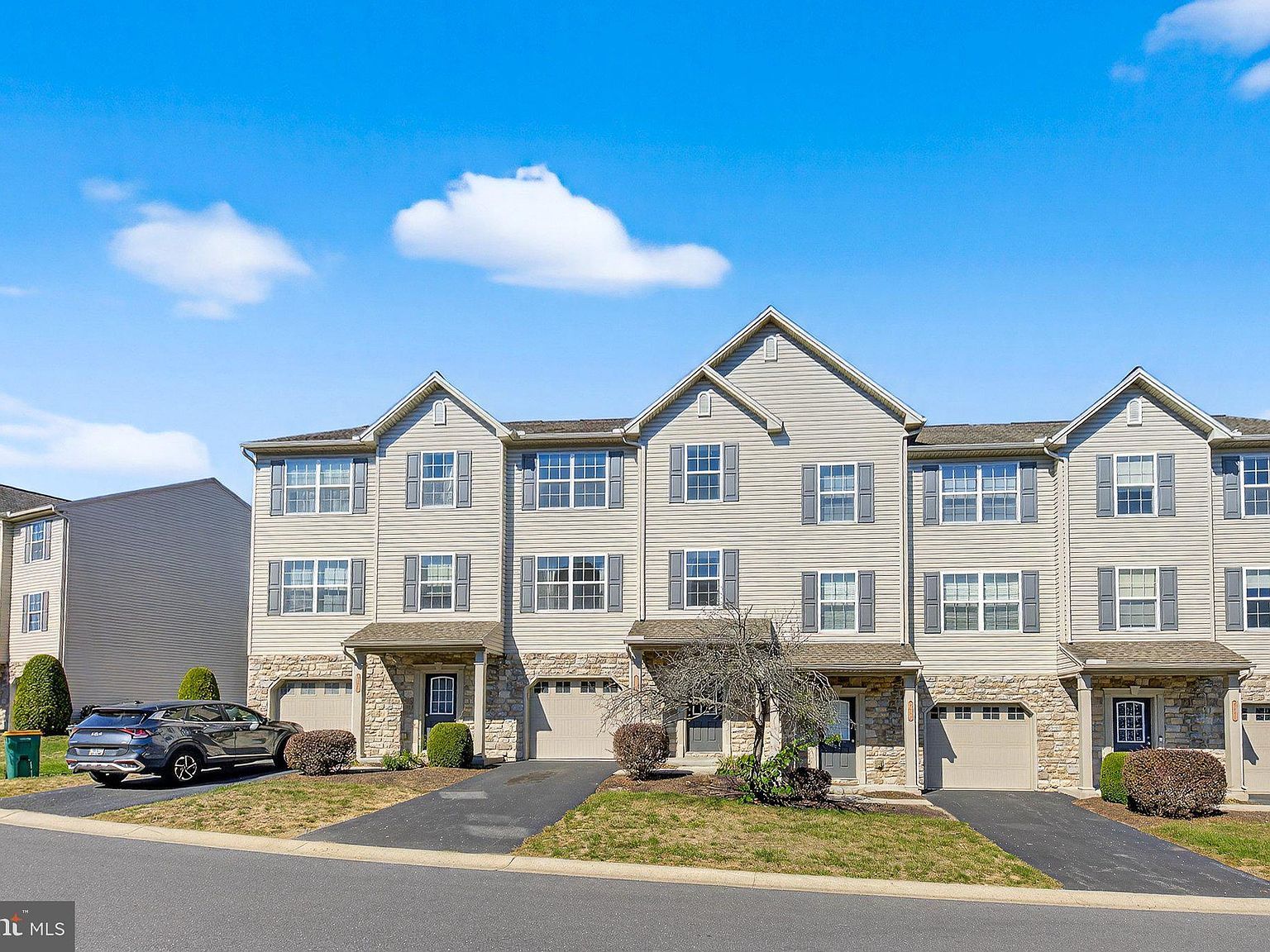 6205 Galleon Dr Mechanicsburg, PA 17050 - Thumbnail 5