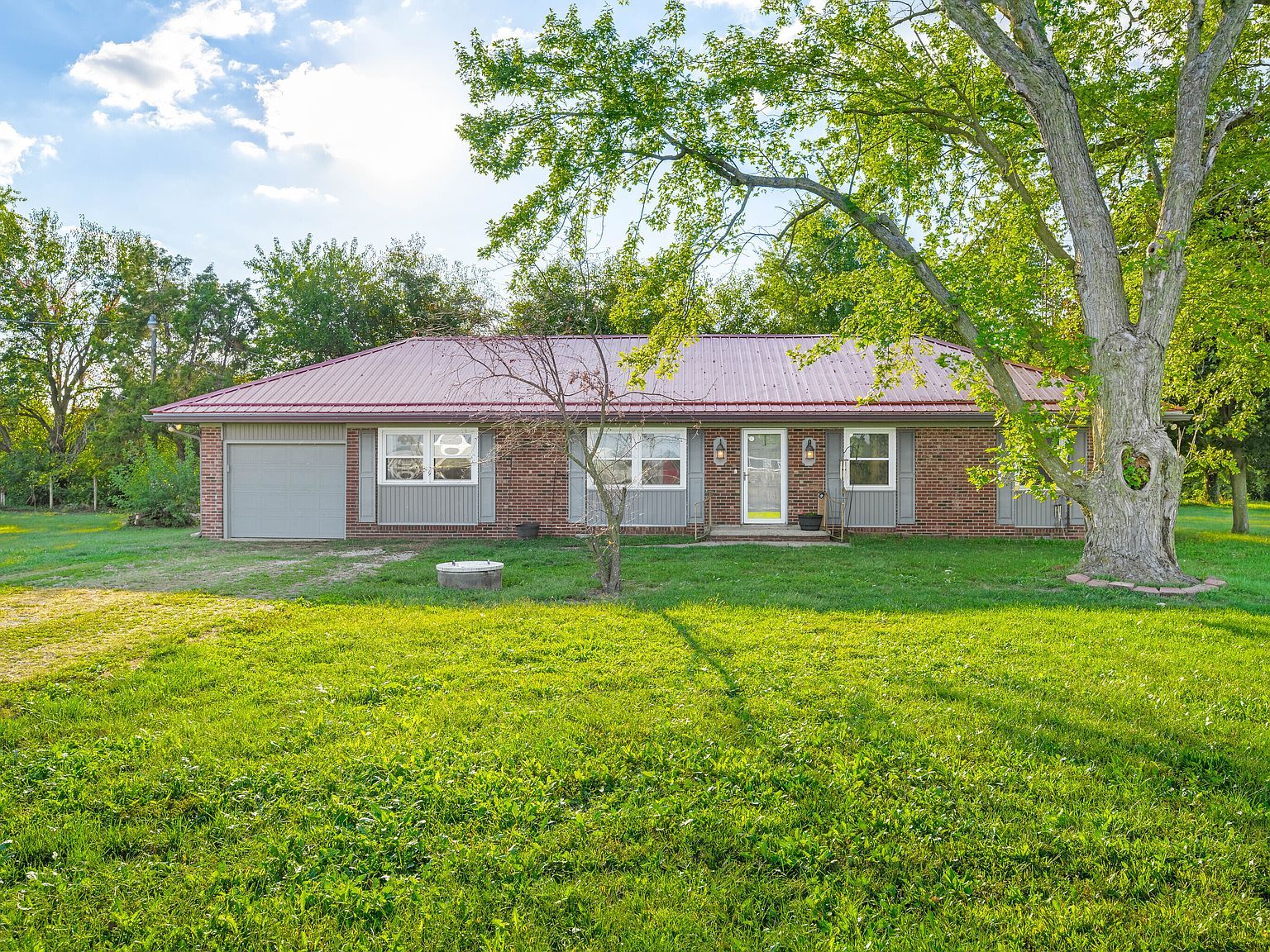 4734 S Cloverleaf Dr Seymour, IN 47274 - Thumbnail 5