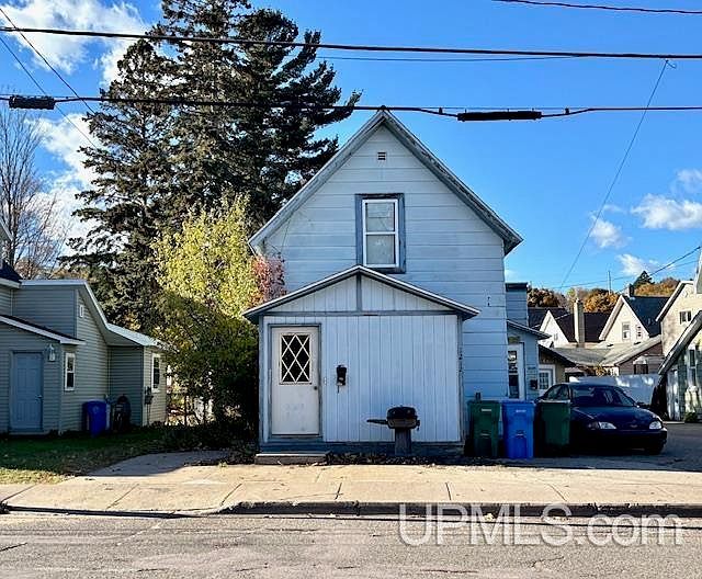 1212 Division St Marquette, MI 49855 - Thumbnail 5