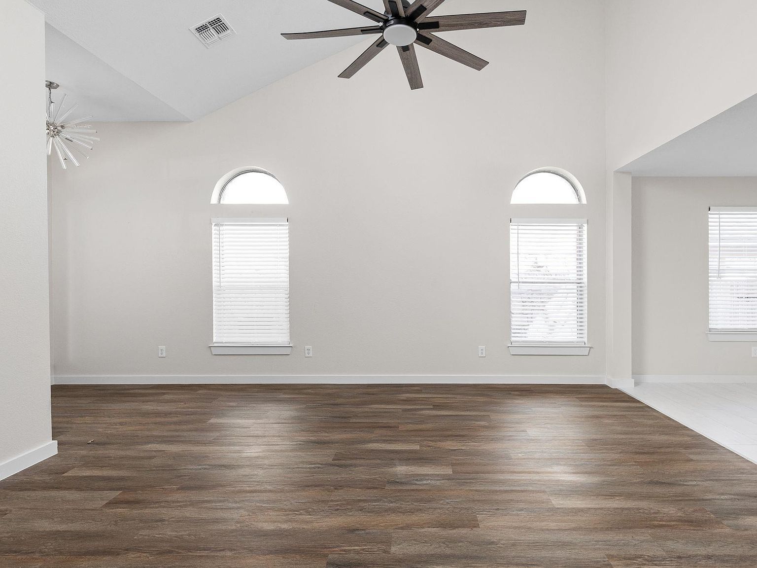 11116 Jim Thorpe Ln Austin, TX 78748 - Thumbnail 5