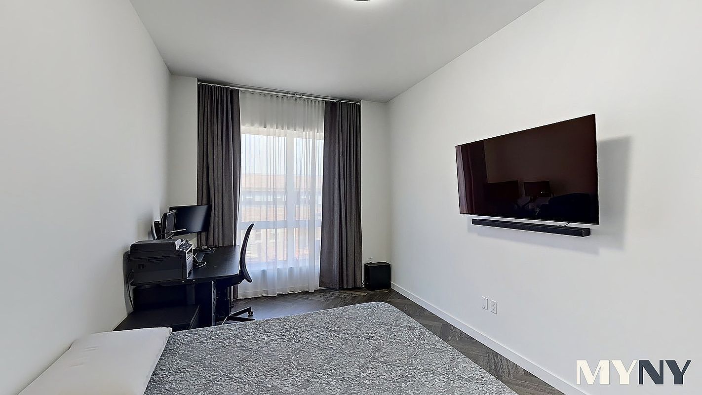 1414 W 4th St #Penthouse 5 Brooklyn, NY 11204 - Thumbnail 5