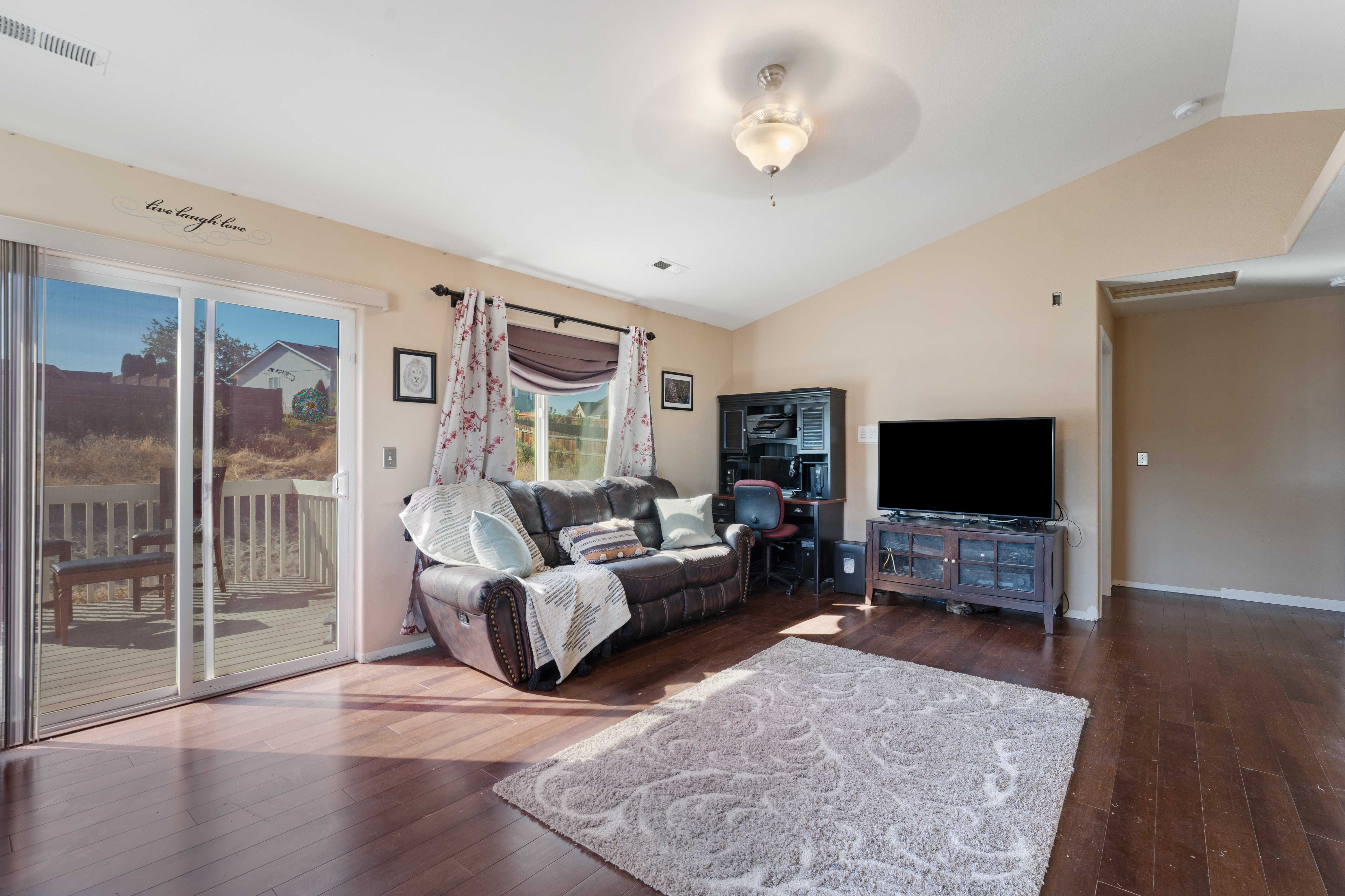 4512 Tusayan Drive, Pasco, WA, USA, 99301 - Thumbnail 5