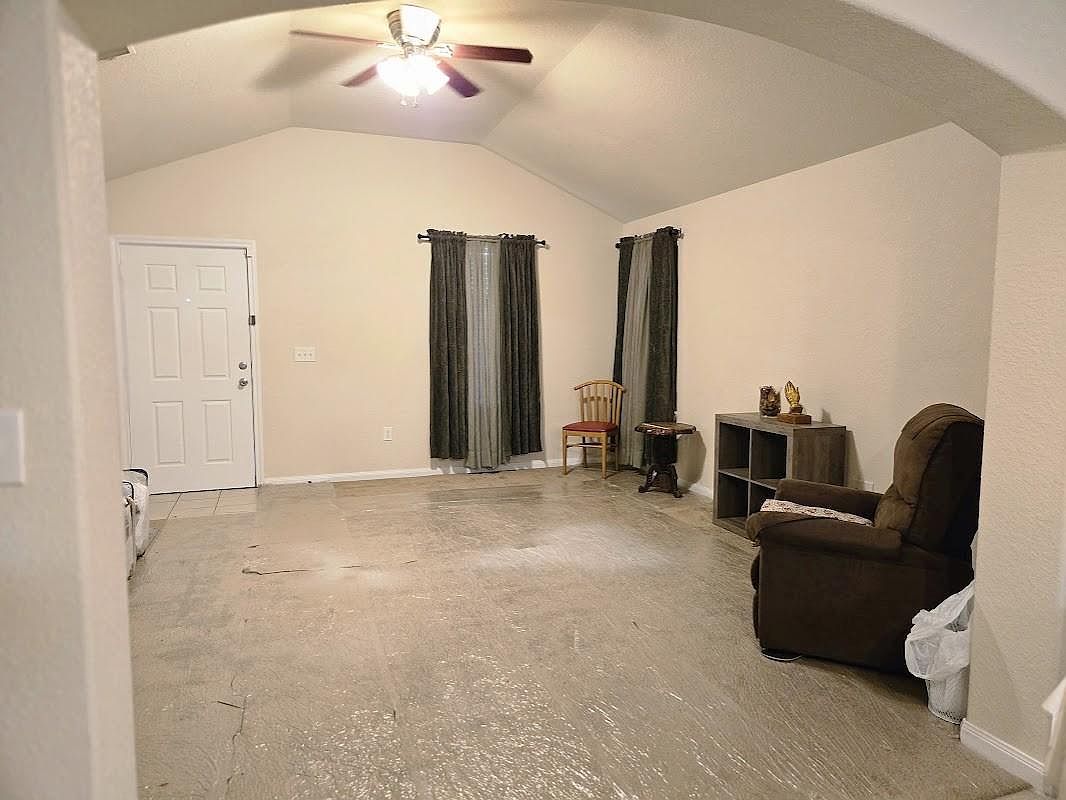 2107 Rosalee St La Marque, TX 77568 - Thumbnail 5