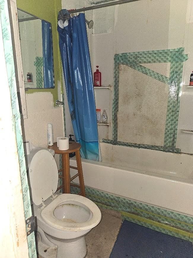 2418 Hill Ave Dickinson, TX 77539 - Thumbnail 5