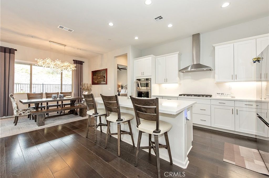 11828 Wandering Way Corona, CA 92883 - Thumbnail 5