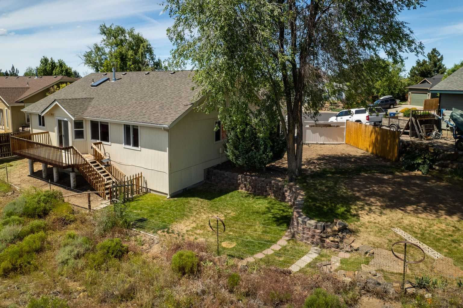 3347 NE Manchester Ct, Bend, OR, USA, 97701 - Thumbnail 5