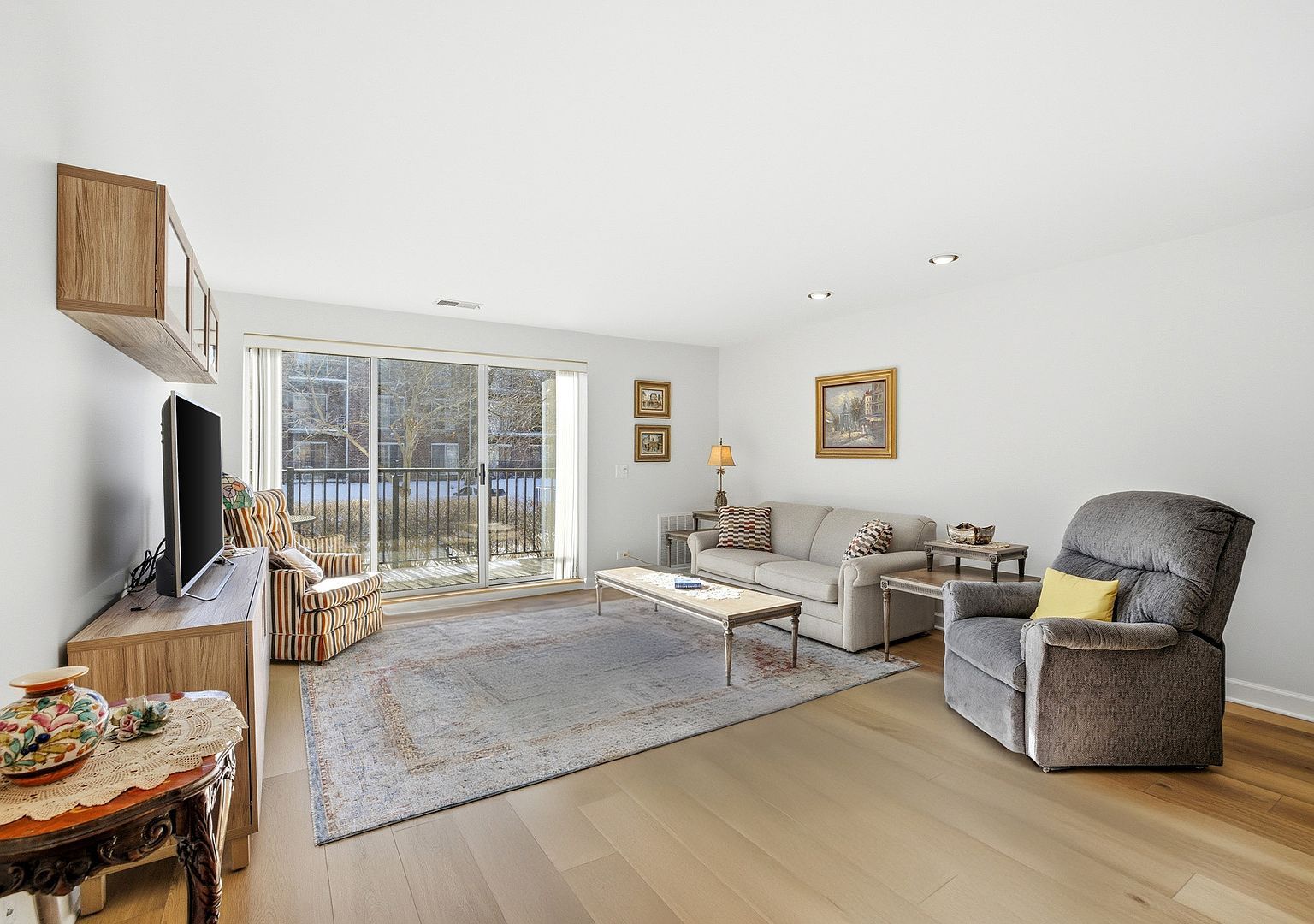 815 Leicester Rd #109 Elk Grove Village, IL 60007 - Thumbnail 5